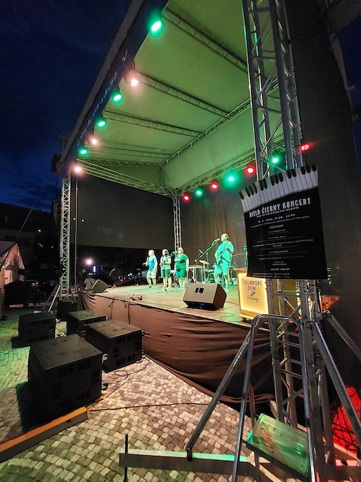 Bielo-čierny koncert pod nitrianskym nebom
